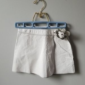 4 for $20 💖 | 4 | Girl patent skirt with flower buckle